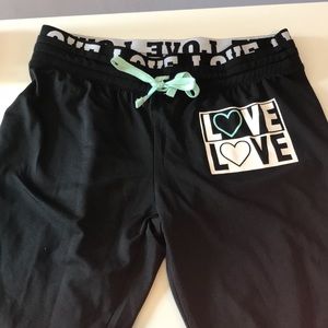 LOVE JOGGERS LOOSE COMFY MINT CONDITION ❤️